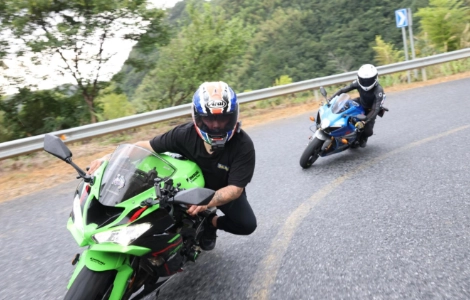 Bagaimana Aksesori Bluetooth Helm Ringan Mengubah Perdagangan Ritel Sepeda Motor di Inggris: Penelusuran Mendalam tentang Peluang OHMIEX D9