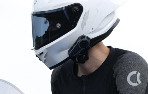Produk Komunikasi Helm