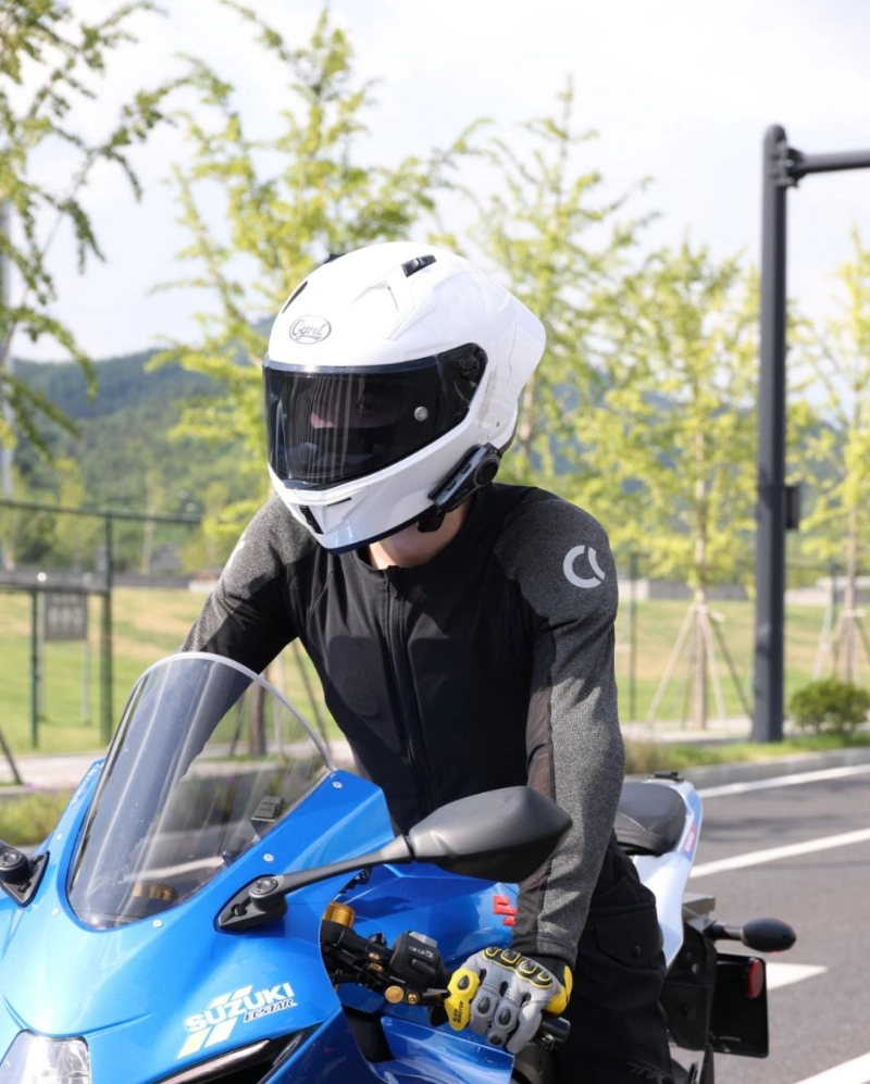 Headset Bluetooth Helm Off-Road Anti Jatuh